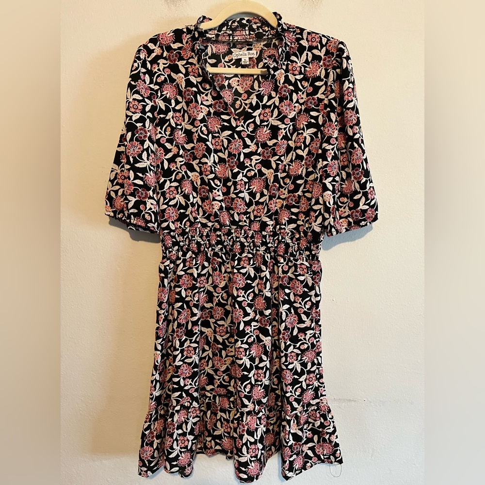 Ophelia Roe Floral V-Neck Smocked Waist Short Sleeve Midi Dress